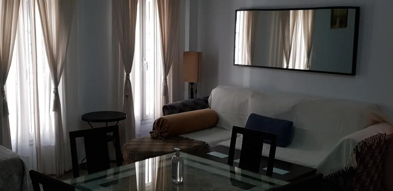 Apartamentos Sevilla Apartment